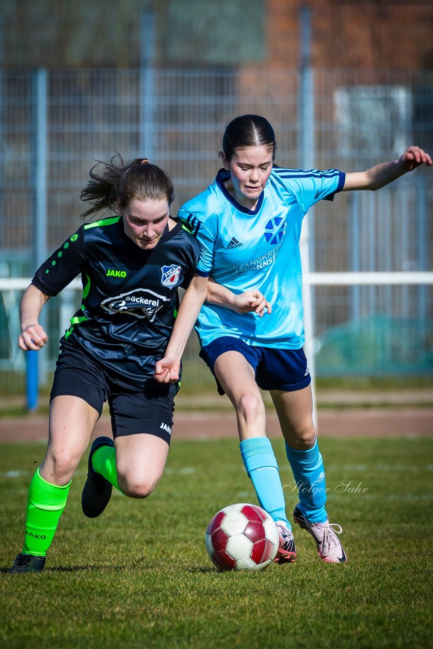 Bild 62 - wBJ Fortuna St. Juergen - FSG Oldendorf Itzehoe : Ergebnis: 2:1